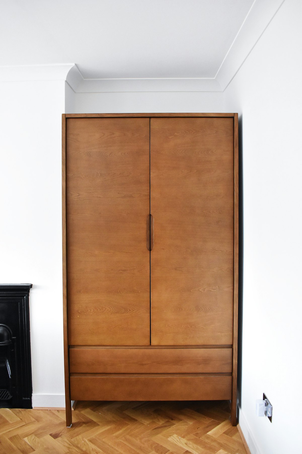 Sliding wardrobe